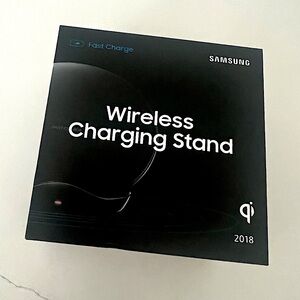 Samsung Wireless Charging Stand 2018 Qi